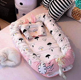 Premium Pearl Cotton Portable Baby Bassinet