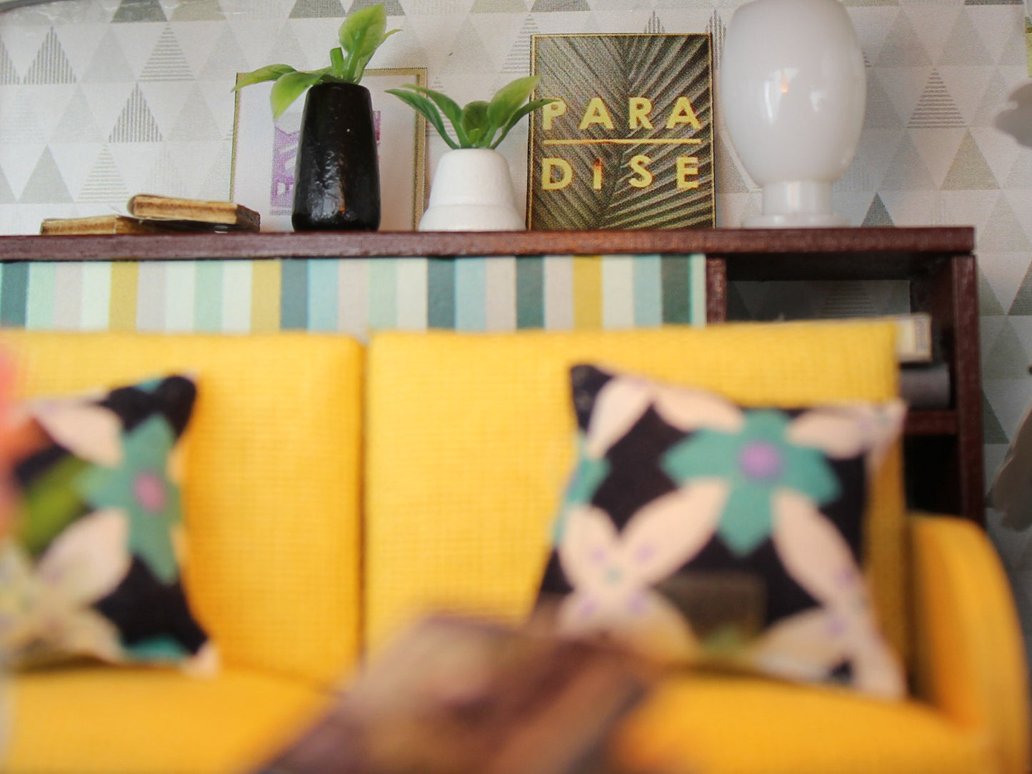 CYNTHIA'S DOLL HOUSE DIY MINIATURE
