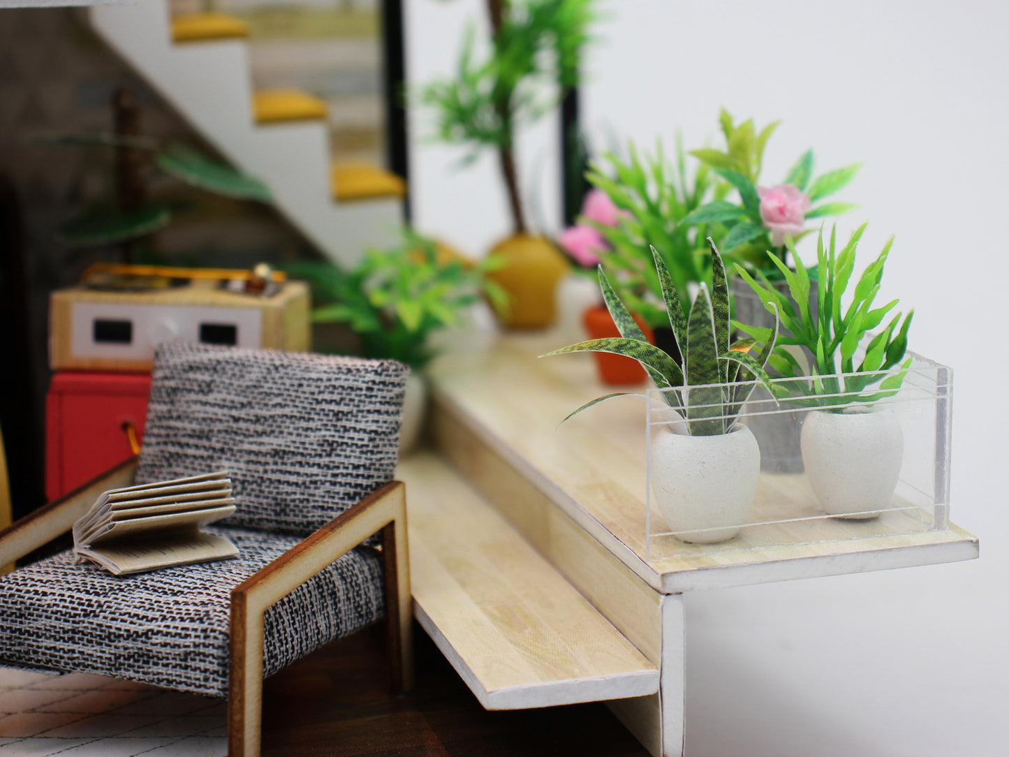 CYNTHIA'S DOLL HOUSE DIY MINIATURE